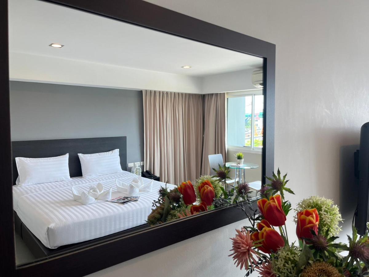 14 Living Hotel Bangkok Eksteriør billede