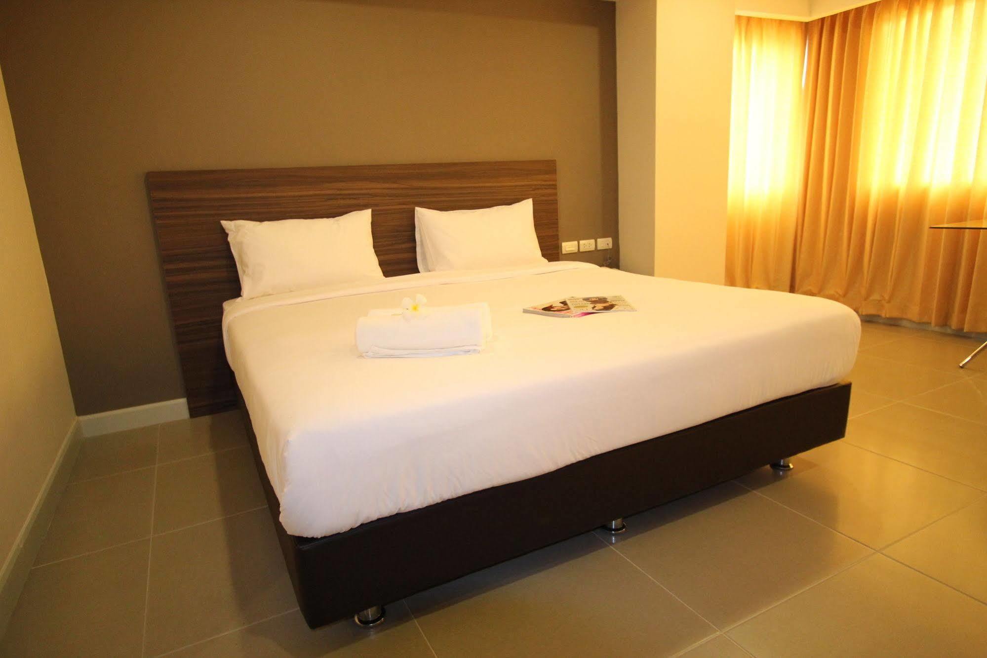 14 Living Hotel Bangkok Eksteriør billede